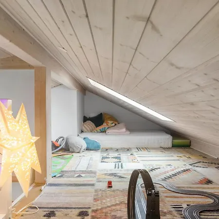 Lovely In With Sauna Feriehus *